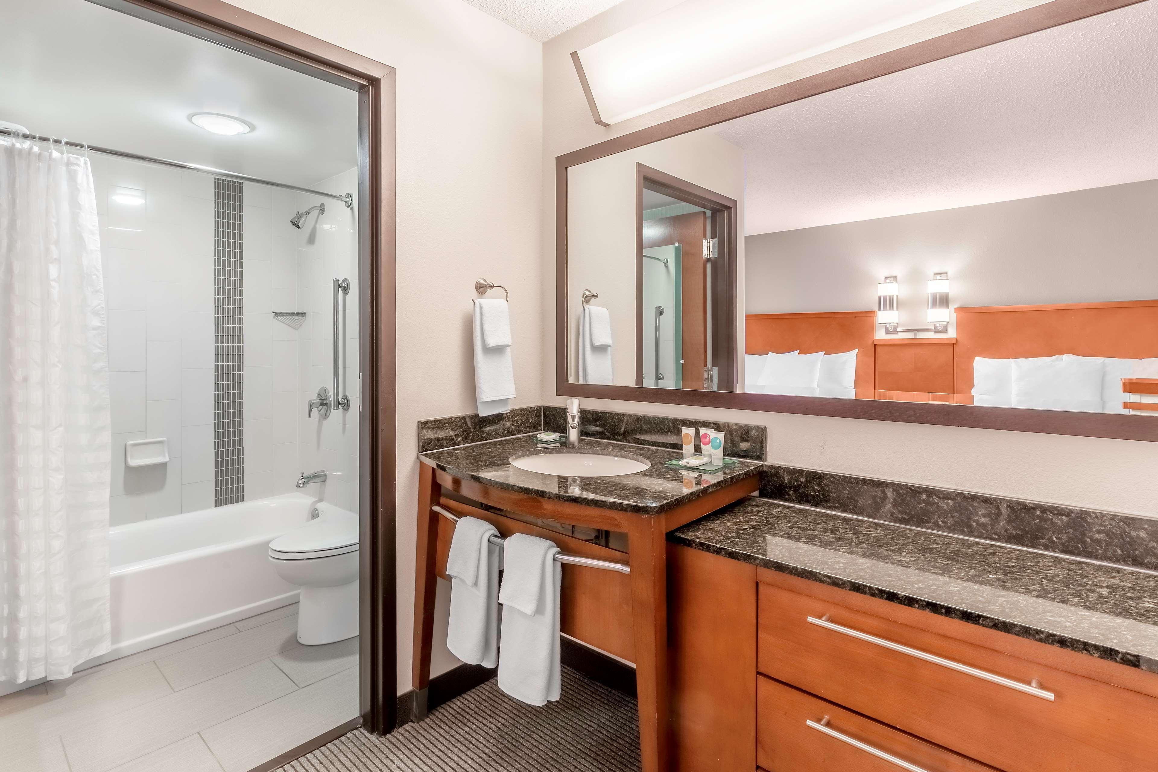 Hyatt Place Charlotte Airport Billy Graham Parkway Ngoại thất bức ảnh
